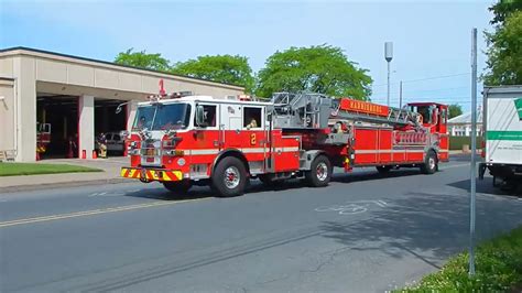 Harrisburg Bureau Of Fire Ladder 2 Harrisburg City Pa Youtube