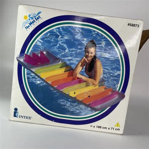 Vintage Intex The Wet Set 1997 Deluxe Pillow Lounge Pool Float 74in X