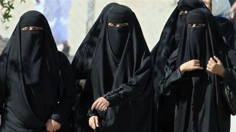 five things saudi women still can t do