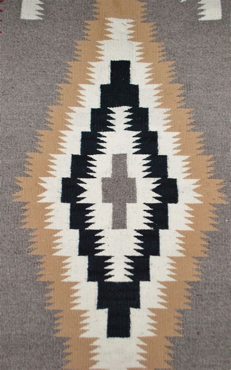 Small Navajo Throw Rug Finely Woven Throw Rugs Rugs Woven