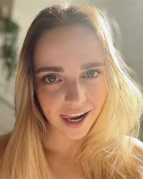 codi vore age onlyfans sexy pics halloween new videos cleaning wiki biography and more