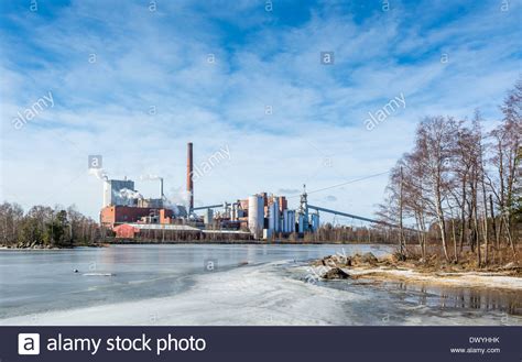 Paper Mill Factory Pollution Hi Res Stock Photography And Images Alamy