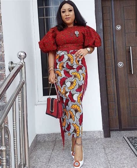 Mid Length Dresses You Can Rock To Church This Sunday Trendy Ankara Styles African Lace Styles