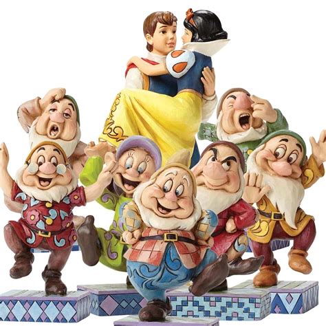 Disney Traditions Seven Dwarfs With Free Snow White Figurine Offer