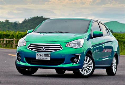 Peranan utama minyak enjin adalah melincirkan komponen bergerak dalam enjin, melindungi daripada kakisan karat dan menjaga kereta daripada enapan dan masalah asas enjin. 9 Model Kereta Paling Jimat Minyak di Malaysia | Iluminasi