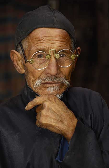 Photo — Chinese Elder Portrait Face People