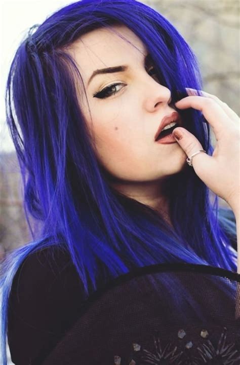Dark purple & teal blue hair. So nice! I love the color! Maybe my next color | Bright hair