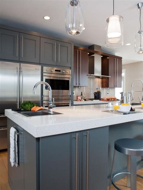 Mid century modern kitchen cabinets. 39 Stylish And Atmospheric Mid-Century Modern Kitchen ...