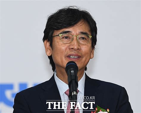 한동훈 명예훼손 혐의 유시민 22일 첫 재판 사회 기사 더팩트