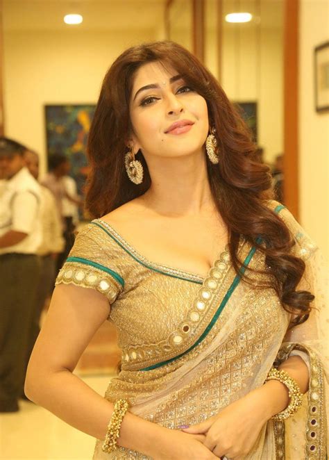 sonarika bhadoria looks irresistibly sexy in saree at telugu film eedorakam aadorakam audio