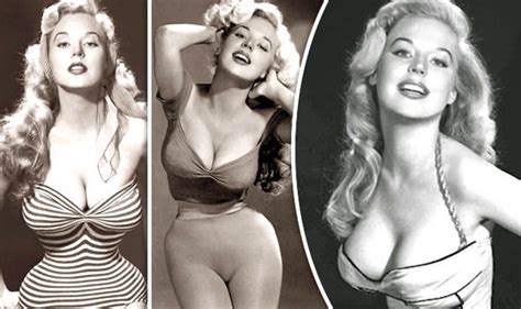 Busty 1950s Sex Symbol Betty Brosmer Flaunts Extreme Cleavage In