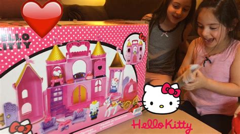 لعبة منزل هيلو كيتي الامير والاميرة في قصرهما الكبير العاب بنات Hello Kitty Castle Toy