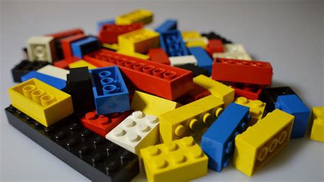 ¿por Qué Pisar Una Pieza De Lego Duele Tanto
