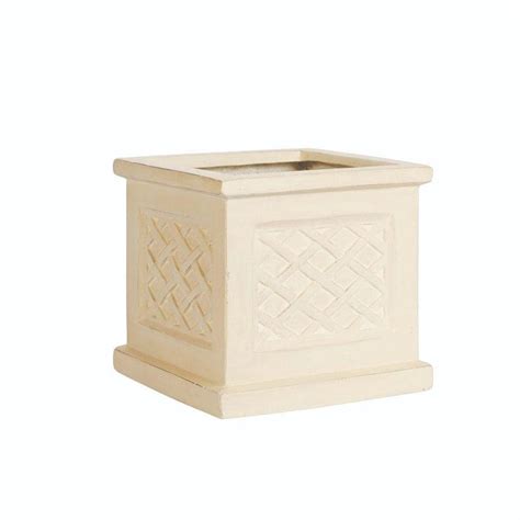 Mpg 18 In Square Aged Charcoal Cast Stone Bombe Planter Pf5795ac The