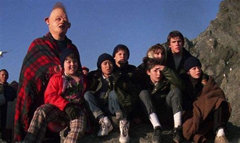 Pin By Barbies World On My Favorite Movies Series Goonies Les