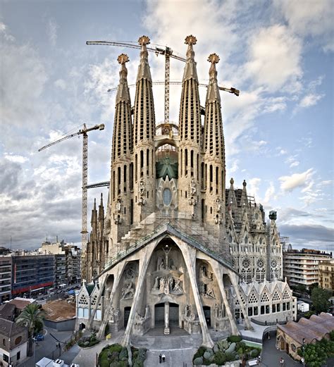 Ad Classics La Sagrada Familia Antoni Gaudi Archdaily