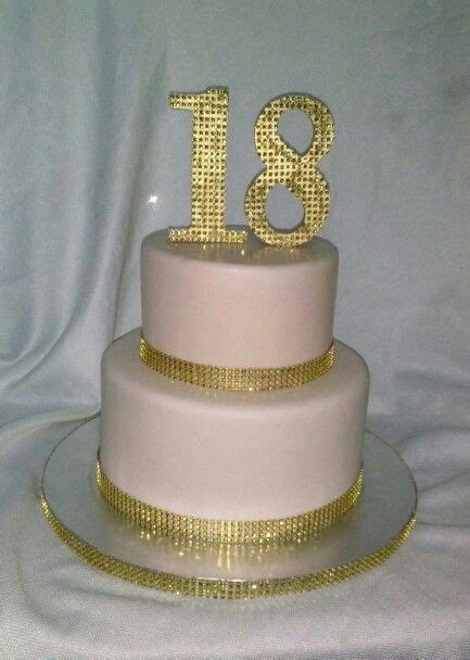 Momjunction has a huge list of outstanding 1st birthday cake ideas you can choose from. 18 th birthday gold and off pink cake | 18th birthday cake, 18th birthday ideas for girls, 18th ...