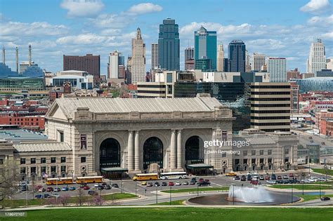 Daytime Kc Skyline High Res Stock Photo Getty Images