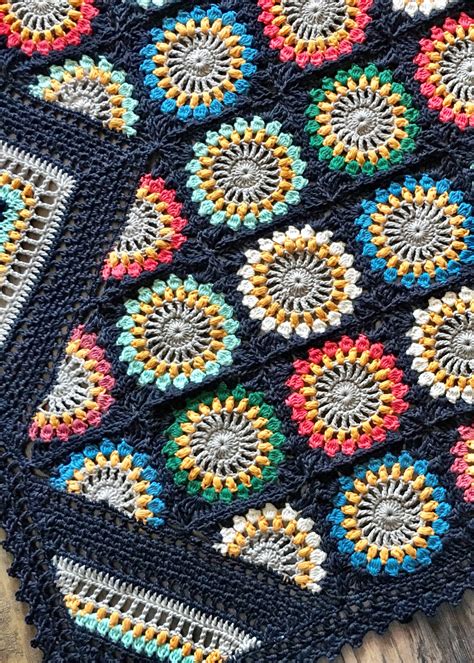 Flower Granny Square Blanket Pattern Perfect For A Quick