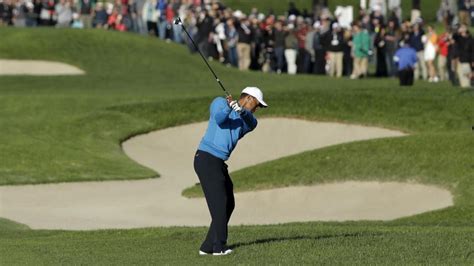 Tiger Woods Sufre Un Calvario En Su Regreso Al PGA Tour
