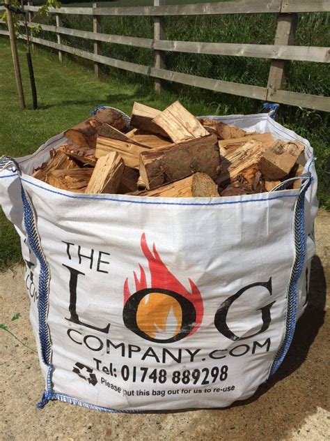 Large Dumpy Bag Of Kiln Dried Softwood Logs The Log Company