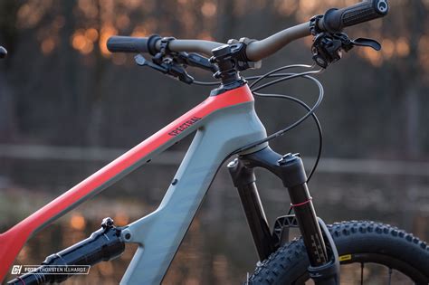 Test Canyon Spectral Cf 90 Pro Modell 2018 Cycleholix Magazin