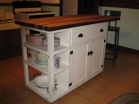Diy Kitchen Island With Seating Using Base Cabinets For A Bar Turning