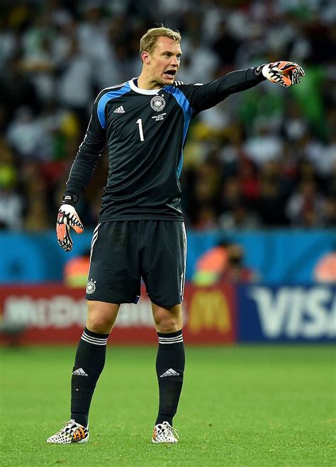 On sunday germany played their biggest rivals netherlands. Pin em neuer dfb