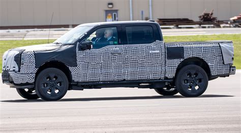 Ford Electric F 150 Lightning Pickup Is New Ev Contender The New York
