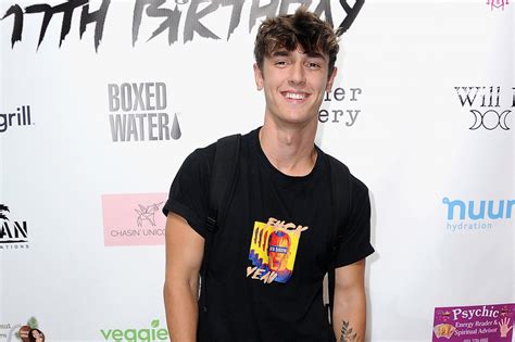 la cuts power to tiktok star bryce hall s home after massive parties
