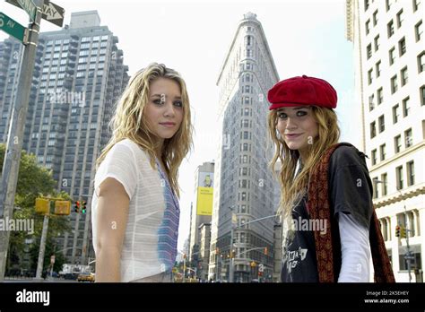 Olsen Twins Film Hi Res Stock Photography And Images Alamy