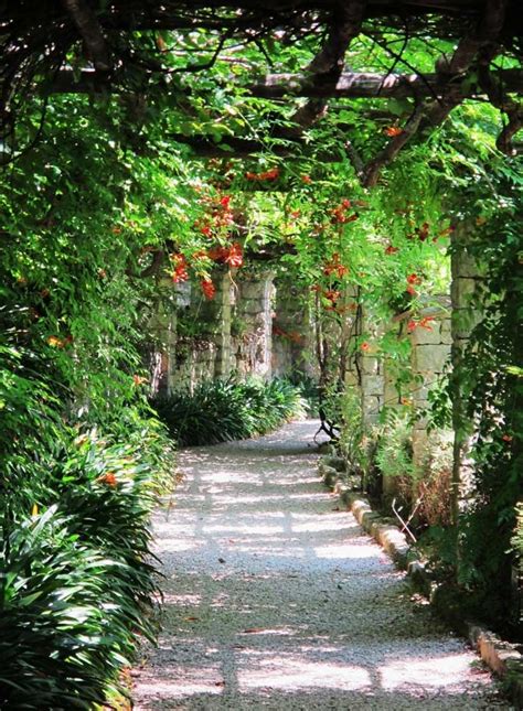 Top 5 Beautiful Botanical Gardens To Discover In Italy Gardens Of The