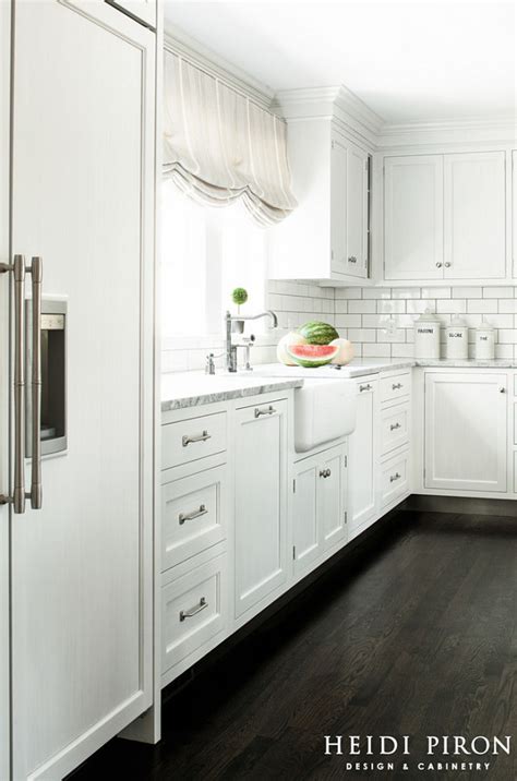 Maybe you would like to learn more about one of these? Transitional Beach House Kitchen Style - Home Bunch ...
