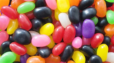 19 Jelly Bean Flavors That Make Us Gag Starting With Earwax Sheknows