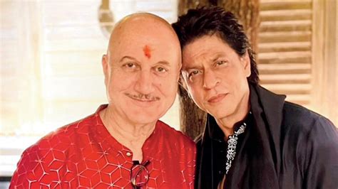 Diwali 2022 Anupam Kher Celebrates Diwali With Shah Rukh Khan શાહરુખ સાથે દિવાળી સેલિબ્રેટ