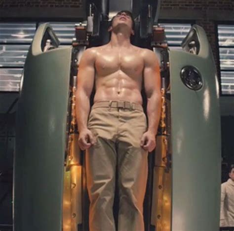 Ow Ow Chris Evans Shirtless Chris Evans Captain America Shirtless