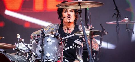 ‘motley Crue Drummer Tommy Lee Sued For Sexual Assault