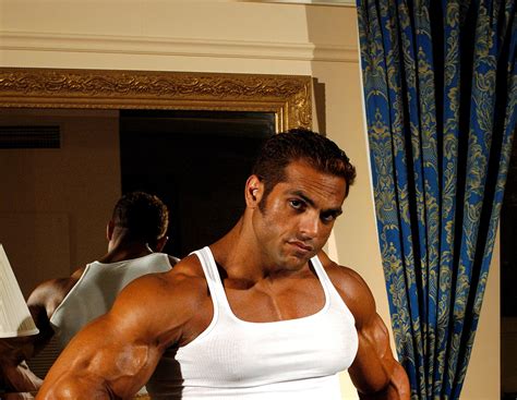 Muscle Worship Male Bodybuilders And Muscle Videos At Musclegallery Com