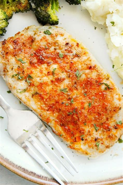 Either simple or sophisticated, pork chops are no longer typical with this large selection of updated recipes for this family staple. Boneless Center Cut Pork Loin Chops Recipe - Boneless Pork Loin Chops With Onion Marmalade ...