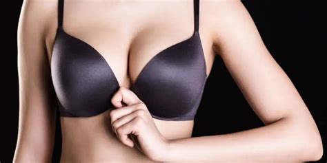 Top 10 Best Bras For Wide Set Breasts The Most Comfortable To Wear