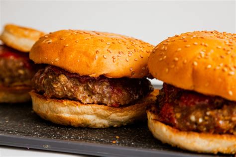 Amish Baked Barbecued Burgers