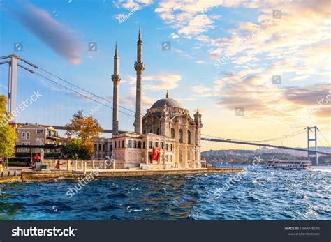 Bosphorus Bridge Ortakoy Mosque Sunset Istanbul Stock Photo 1939048042