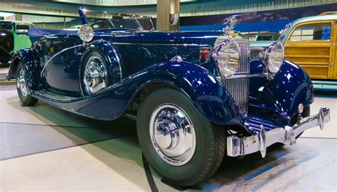 Mullin Automotive Museum - The Best Car Museum You Never ...