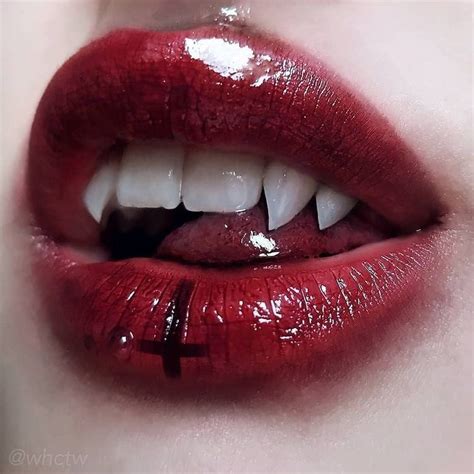 Pin By Dzejna Kadric On Autumn Inspiration In 2020 Vampire Fangs