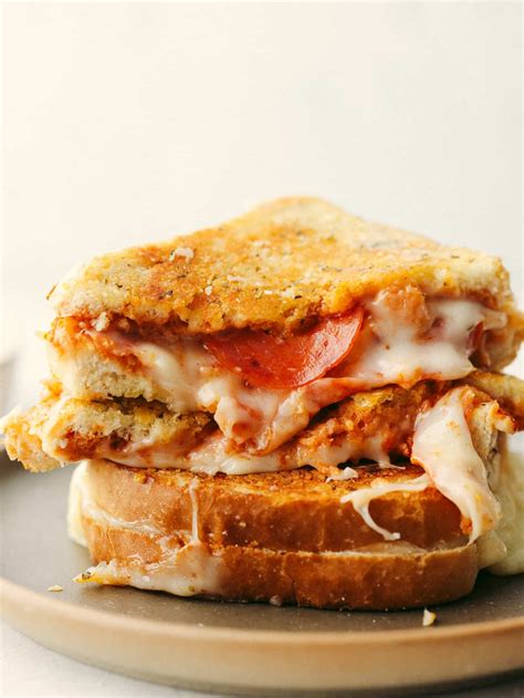 Easy Pizza Grilled Cheese Recipe The Recipe Critic