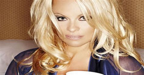 Pamela Anderson To Bed Nokia Contest Winner Daily Star