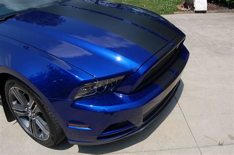 Deep Impact Blue Or Performance White Page 3 Ford Mustang Forum