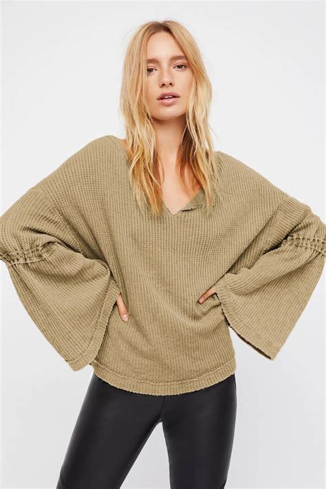 2018 Womens Fashion Loose Shirts Fall Season Knit Cotton T Shirt Patchwork Flare Sleeve Boho