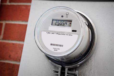 How To Read An Electric Meter To Monitor Your Homes Usage Bob Vila