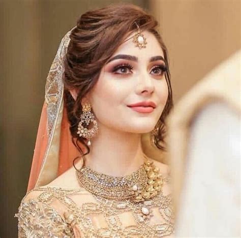 10 Most Stylish Pakistani Bridal Dresses Wedding Outfits Pakistani Bridal Hairstyles Bridal